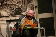 Jesse Inman as Mr Twit - The Twits Bolton Octagon and Artsdepot London 2004/5 Directed by Marcus Romer